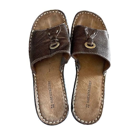 Naturalizer Women’s Brown Leather Slide Sandals Size 6 - Picture 8 of 10